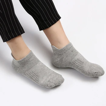 

Men Adult Gift Sport Socks Outdoors Ankle High Solid Students Anti-slip Summer Casual Low-cut Running Fitness Cotton Blend