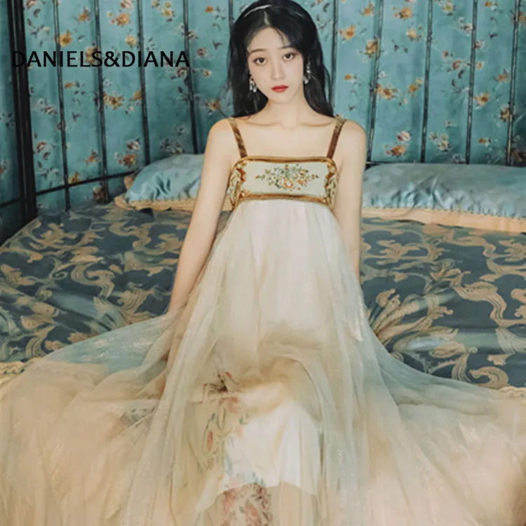 

2020 New The Nightingale and the Rose "Luo Yi He Piao" Improved Hanfu Dungaree Dress Irregular Holiday Skirt