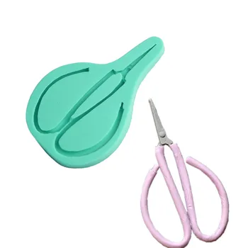 

Halloween Scissors Fondant Cake Silicone Mould Dismembered Apart Cake Mold Bakery DIY Chocolate Cookie Cutter