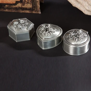 

Jewelry Box Metal Engagement Wedding Earring Ring Box Pendant Jewelry Display Storage Foldable Case