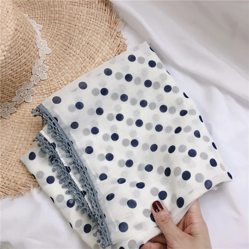 Женская мода испания петля Dot Pom шарф из вискозного шелка леди люксовый бренд шали и Обертывания мягкая теплая накладка-Ups мусульманские шапочки под хиджаб