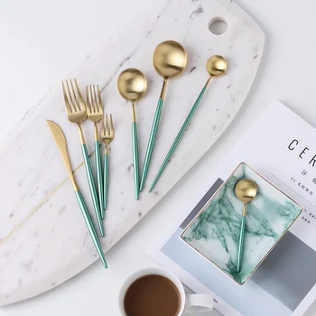 

Creative stainless steel steak knife and fork Western-style tableware elegant sharp-handle green and gold-plated Japanese-style