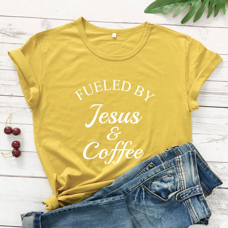 Fueled By Jesus& coffee Футболка женская Религиозная Христианская графическая Футболка Топ модная женская Мотивационная Библейская стих церковная футболка - Цвет: mustard-white text
