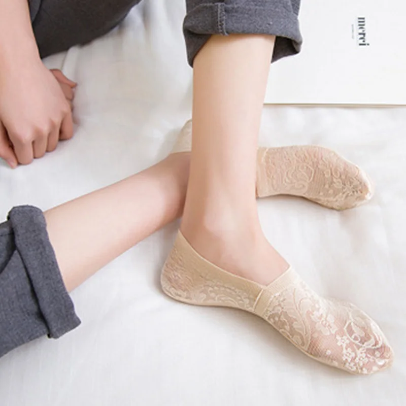 CXZD 2 Pairs Fashion Women Girls Summer Socks Style Lace Flower Short Sock Antiskid Invisible Ankle Socks 2019 (16)