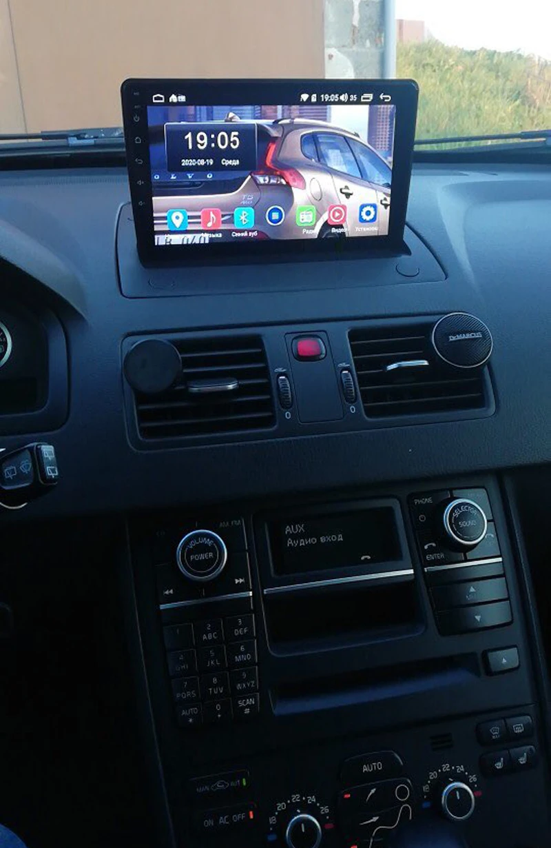 U07157860817648f1ba569bb5d2c815a38