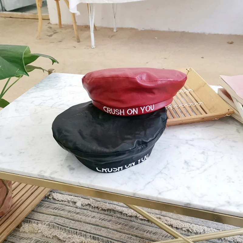 Осенне-зимний женский модный берет из искусственной кожи, японская шапка в стиле ретро с вышитыми буквами, шапка с тыквой