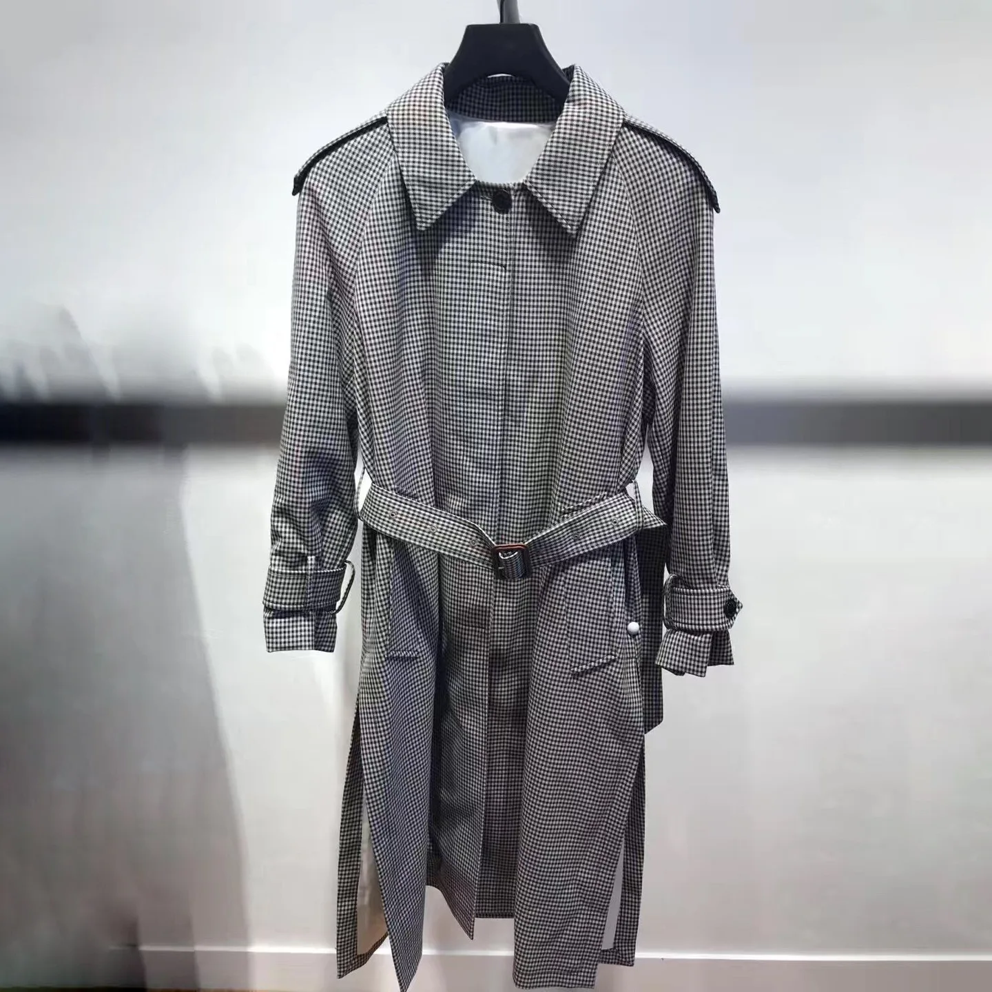 

Women Trench 2019 Autumn and Winter New Lace-up Long-sleeved Elegant Windbreaker Jacket