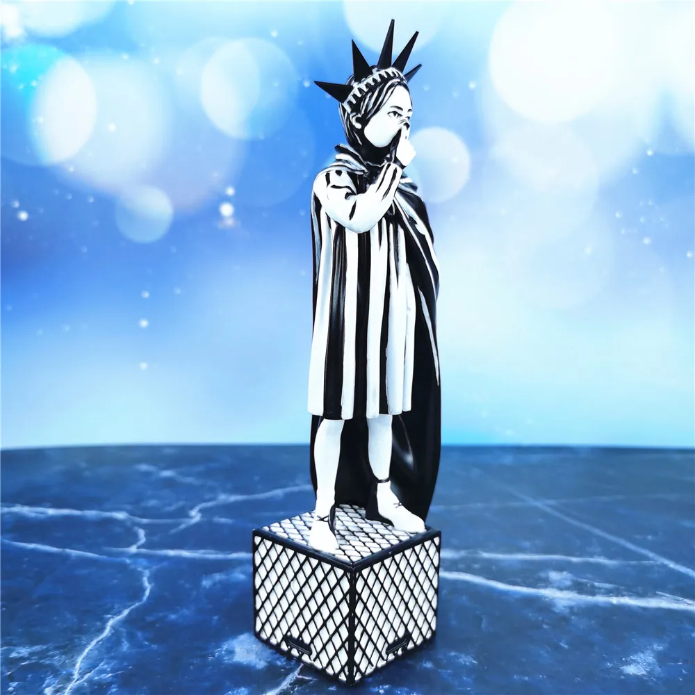 Banksy バンクシー LIBERTY GIRL BANDELISED Banksy バンクシー LIBERTY GIRL BANDELISED - メルカリ