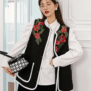 

LANMREM can ship Embroidery Black women Vest Jacket 2020 spring fashion new Loose all-match Sleeveless vintage Tops Woman YJ036