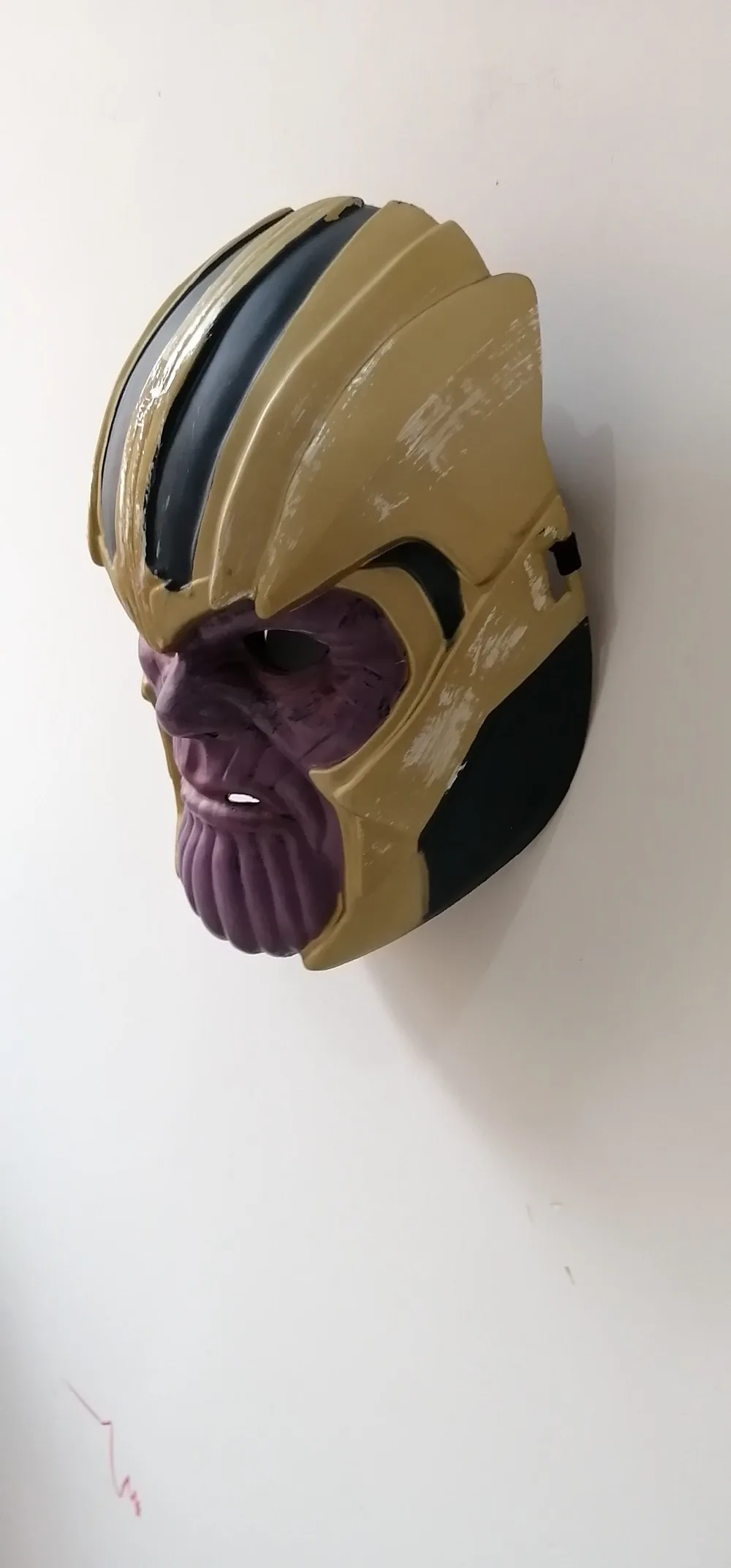 Thanos mask 侧面2