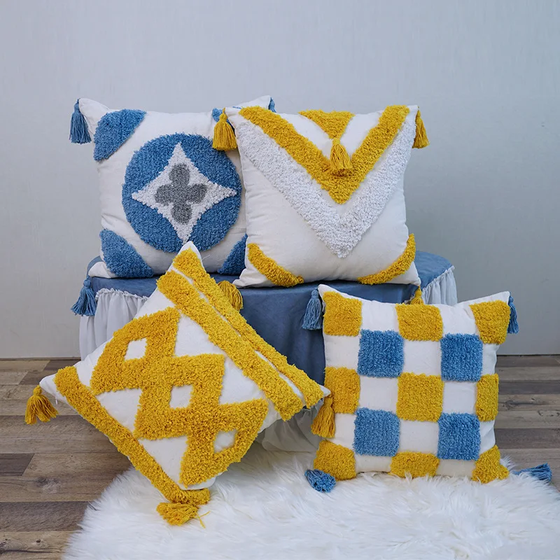 Geometric Pattern Pillowcase With Tassel Tufted Yellow Home Decoration
