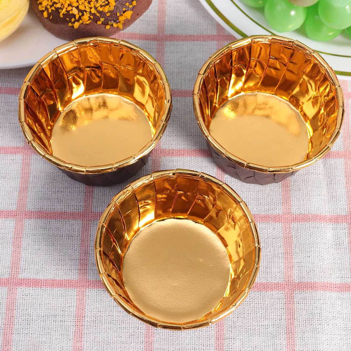 100pcs Disposable Curled Baking Cake Cups Heat-Resistant Paper Muffin Cupcake Paper Cups Baking Cupcake Wrappers Cake Wrapper