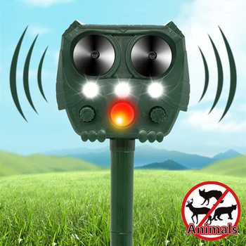 

Outdoor solar ultrasonic dog repeller waterproof PIR sensor animal repellent strong flashing LED light expel cat fox pest bird