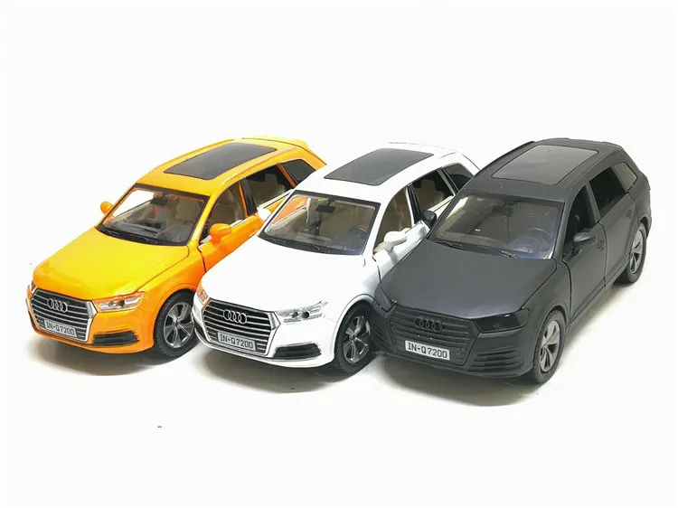 1:32, высокая имитация, новинка, Audi Q7, черный воин, шесть открытых дверей, внедорожник, звук и светильник, оттягивающийся, металлический, имитационная модель автомобиля для подарков