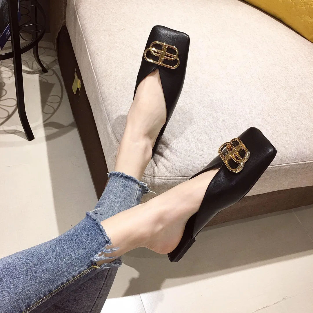 

Flat Sandals Women's 2019 Autumn New Style Korean-style Metal Buckle Closed-toe Semi-Trailing Shoes Women's Flat Heel Mules Shoe