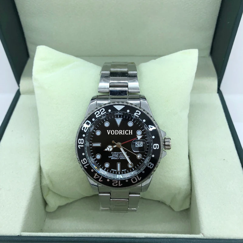 

2020 Hot selling leisure fashion women quartz wrist business temperament men watch designer watch gift 18