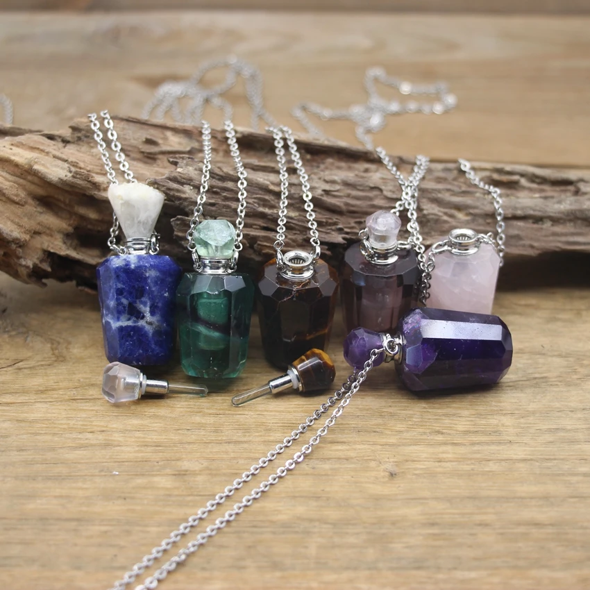 

Natural Amethysts Quartz Stone Perfume Bottle Pendant Silver Plating Necklace Crystal Essential Oil Diffuser Vial Jewelry QC1126