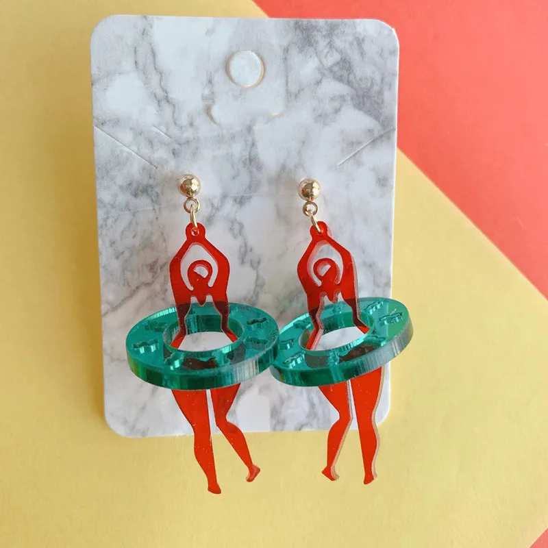 CreativeFunnyLovelySwimmingCircleSwimmerAcrylicStudEarringsfor