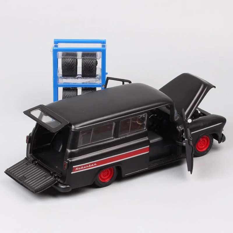 1/24 Jada Bigtime классика GM 1957 Шевроле SUV спортивные Diecasts автомобили металлические модели весы игрушки Бесплатные Шины