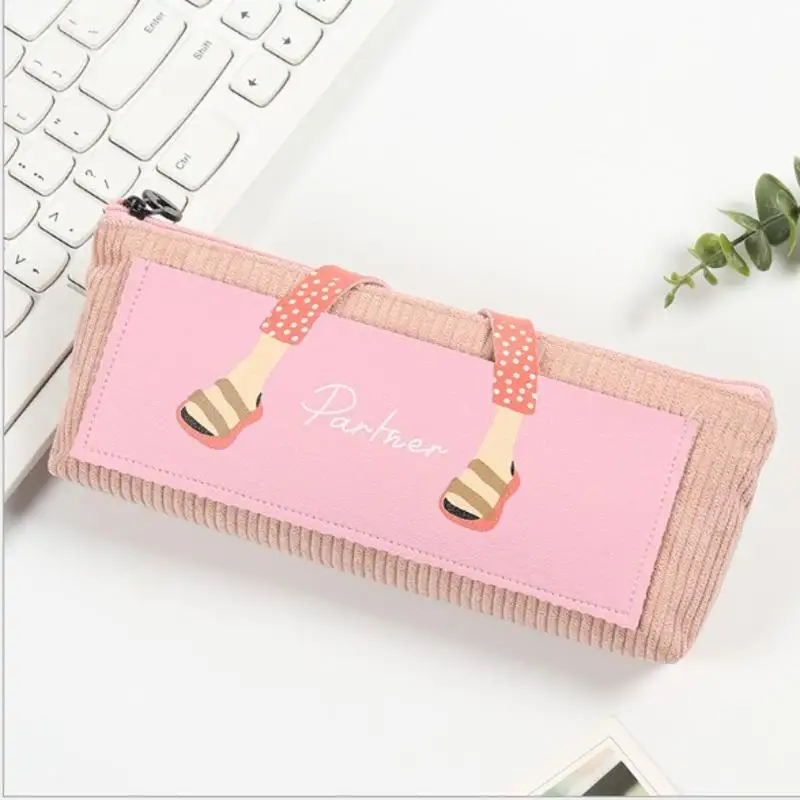 New Creative Wind Cute Girl Heart Sweet Japanese Party Pencil Bag Literary Stereo Personality Pencil Bags Pen purse bag Box - Цвет: Pink