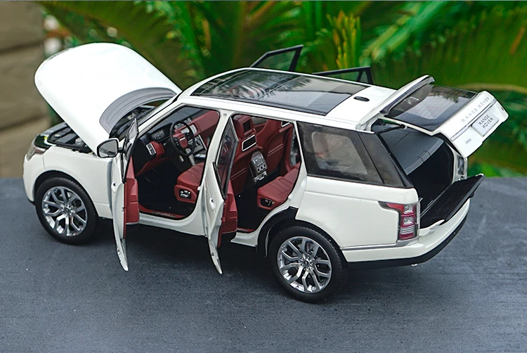 Изысканная модель из сплава 1:18 GTAUTOS SUV, модель дорожного транспортного средства, Высококачественная коллекция и подарки