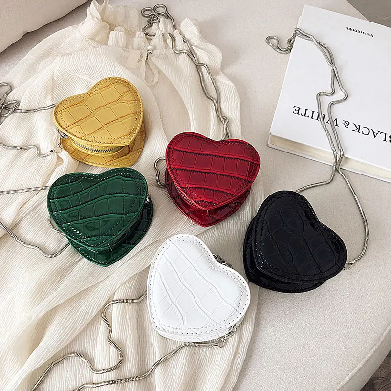 VeryMe 2022 Exquisite Female Bag Chain Messenger Bag Temperament Woman Designer Love Heart Shape Shoulder Bag PU Leather CoinBag
