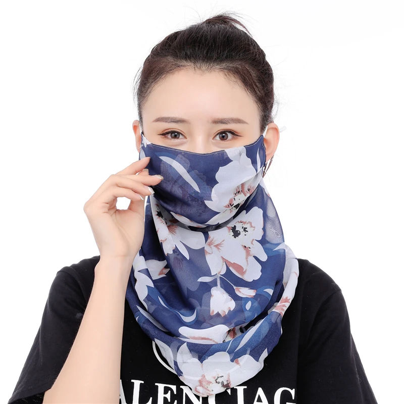 PVP 1 PCS Sunscreen triangle scarf neck mask female summer UV protection breathable thin mask riding veil shade mouth mask - Цвет: Серый