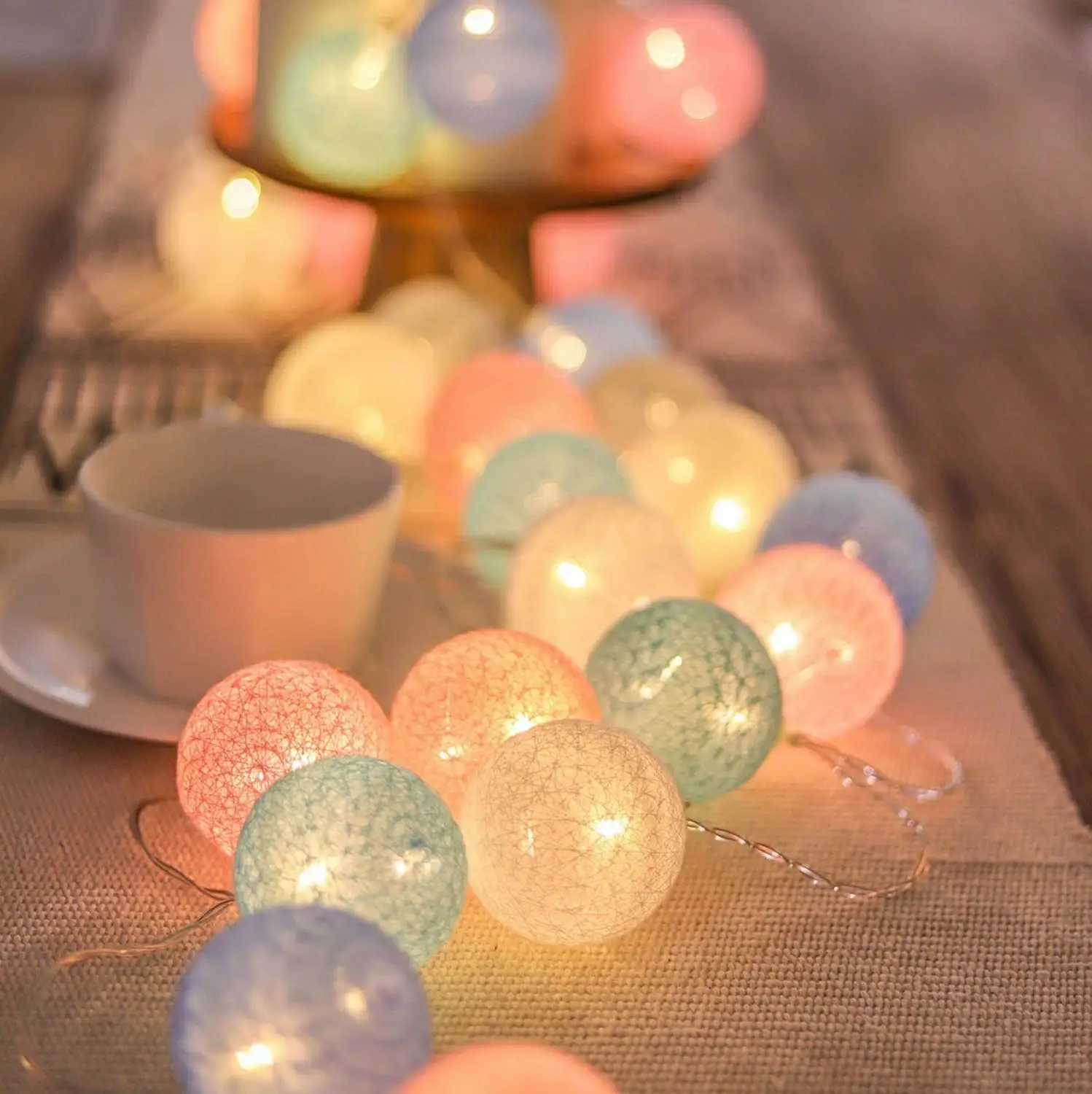 

20LEDs Cotton Ball String Light USB&Battery Fairy Light Indoor Decoration Holiday Garland Christmas Party Bar Bedroom Kids Light
