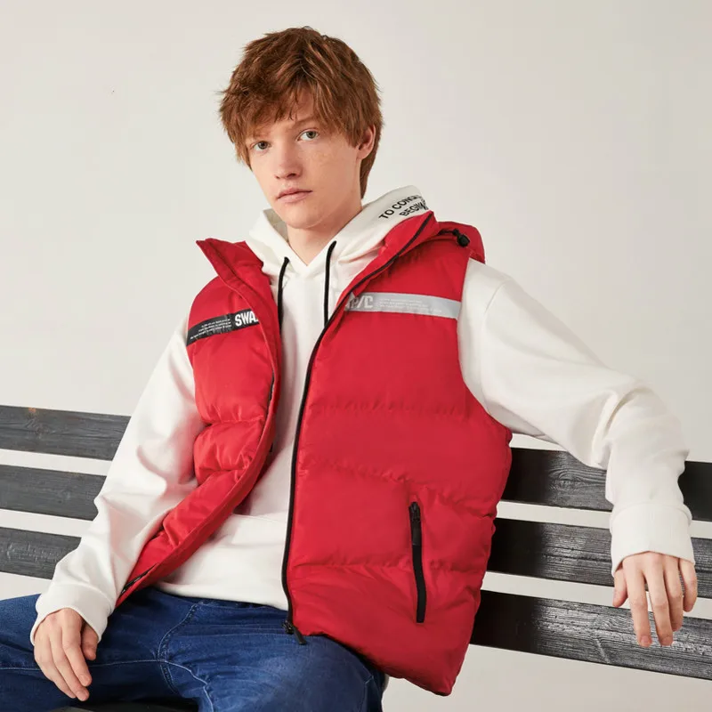 Жилет Semir Мужской Хлопковый короткий теплый жилет с капюшоном и надписью популярный тренд без