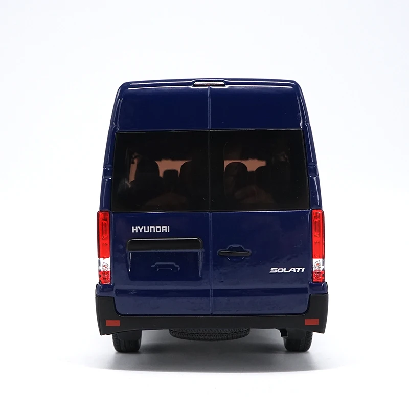 Высокая имитация 1:24 HYUNDAI SOLATI H350 MPV(синий) Литье под давлением модель микроавтобуса