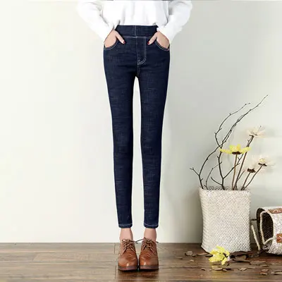 Новые корейские повседневные зимние джинсы стретч Тонкие штаны женские Ретро Высокая талия плюс бархатные черные джинсы толстые теплые штаны для мам - Цвет: Dark Blue
