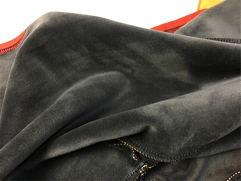 12902596232_1807973220