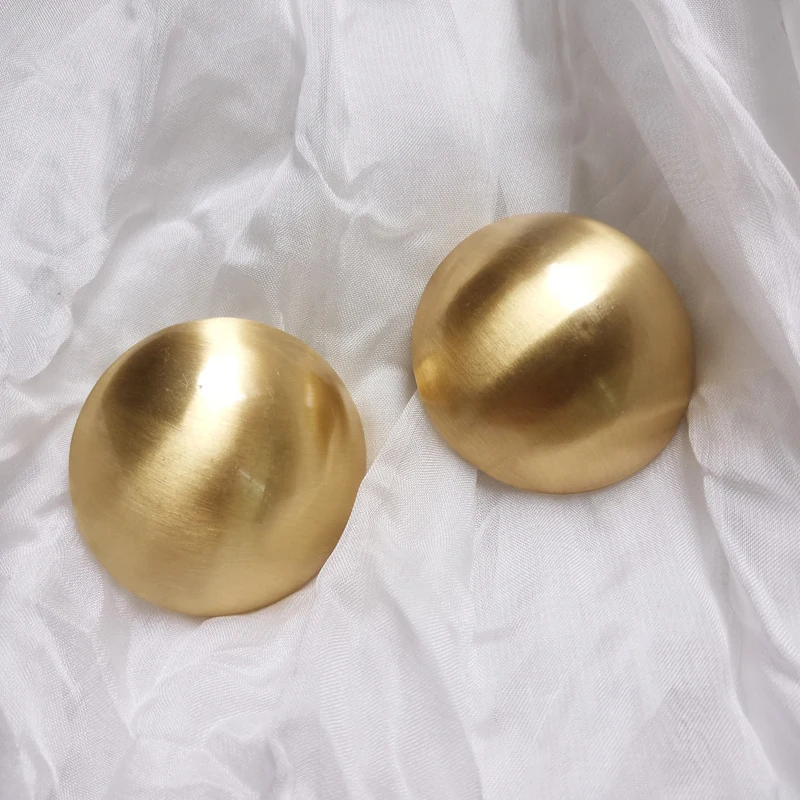 3 см новые модные золотые цветные матовые металлические серьги-гвоздики круглые серьги в виде монет для женщин вечерние свадебные украшения