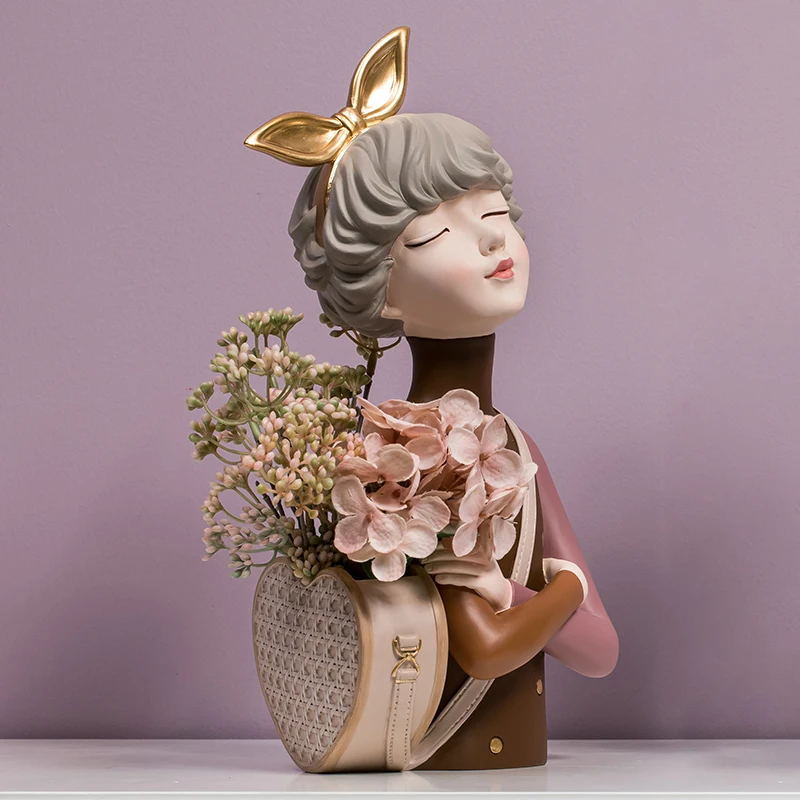 Girl With Handbag Statue MinMax Decor