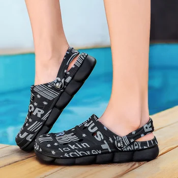 

Casual Slippers Summer Water Shoes Mens Sandals Outdoor Slip on Boy Summer Beach Shoes Fashion Light Jelly Shoes Mens Sandals