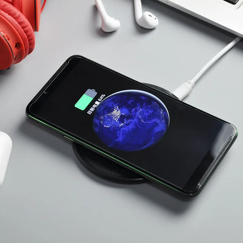 

10W Fast Wireless Charger for Samsung Galaxy S9/S9+ S8 S7 Note 9 S7 Edge USB Qi Charging Pad for IPhone XS Max XR X 8 Plus