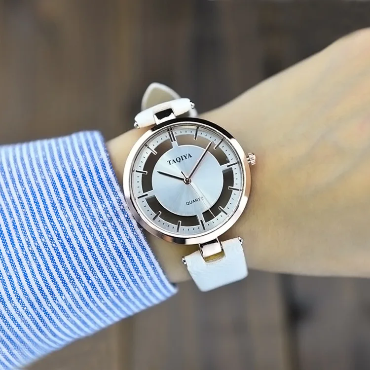 

Rose Gold round Table Fashion Transparent Hollow out Couple Watch Student Quartz Watch Non-Machinery Leather Belt WOMEN'S Watch