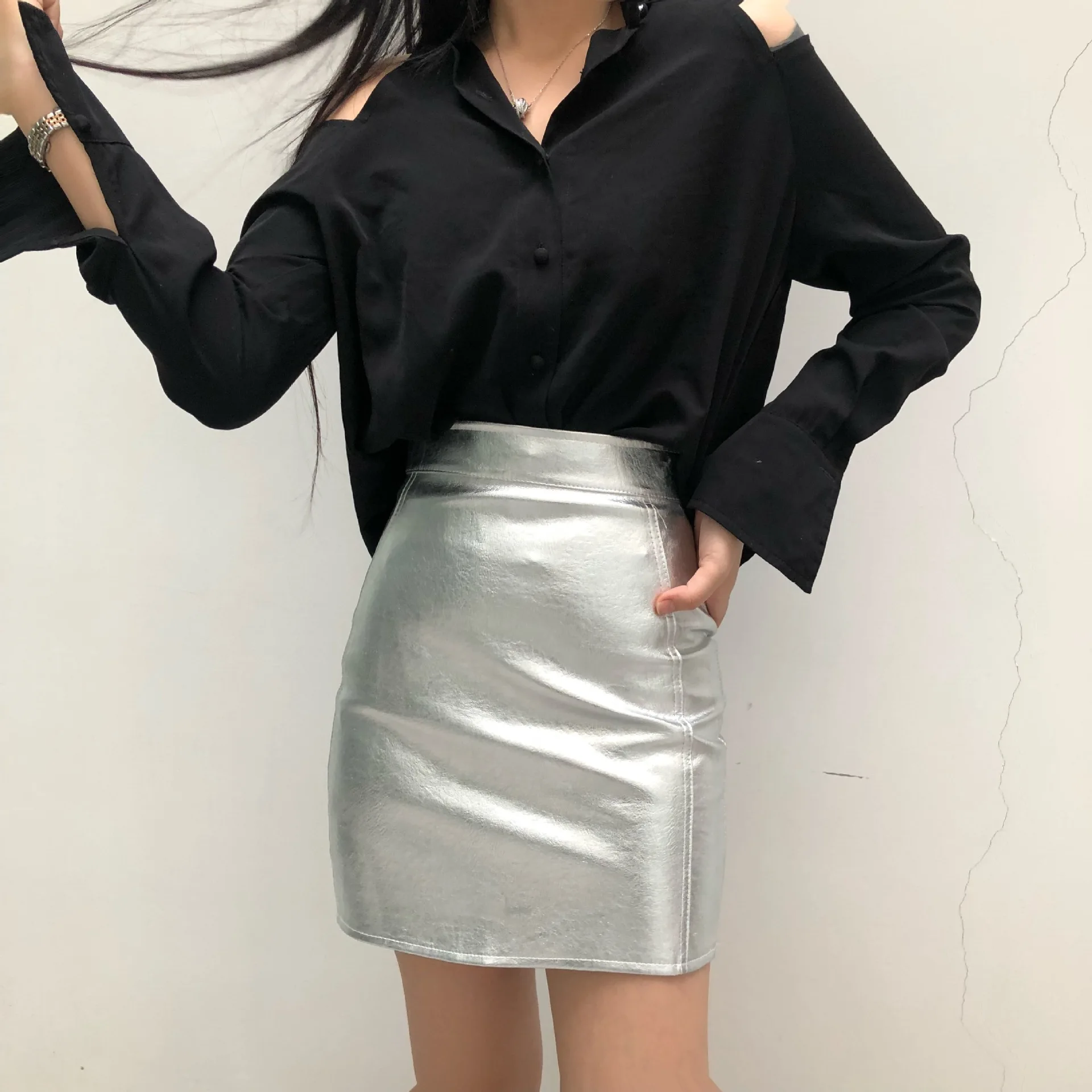 Kleine Lederen Rok Vrouwen 2019 Nieuwe Stijl Afslanken Hoge Taille Een-Lijn Rok Herfst En Winter Elegante zilver Schede Rok Pu Kleine Lederen Rok Vrouwen 2019 Nieuwe Stijl Afslanken Hoge Taille Een-Lijn Rok Herfst En Winter Elegante zilver Schede Rok Pu