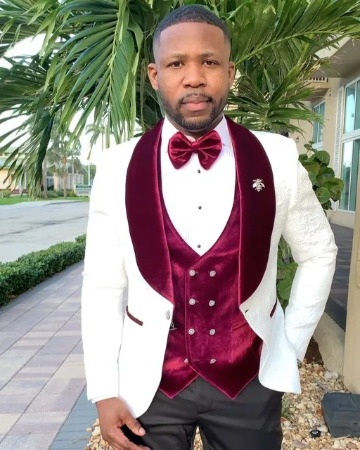 Men Suits Wedding Groom Tuxedos 