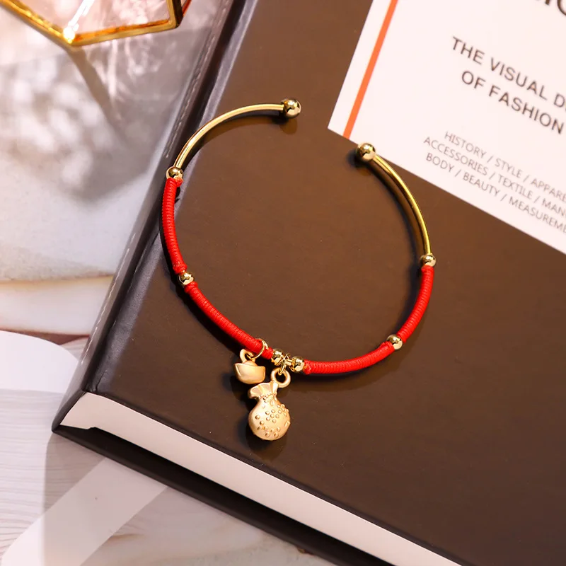 12760340579_1661689113