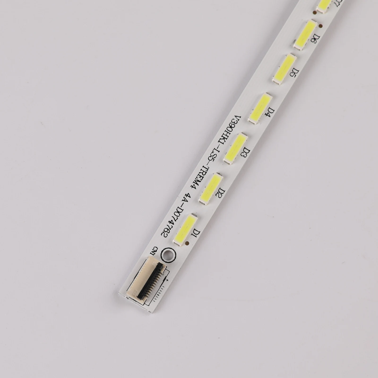 

LED Strip FOR Hisense LE39A720 LCD TV backlight bar LED39K300J 4A-D074762 V390HK1-LS5-TREM4 1PCS=48LED 495MM 100%new