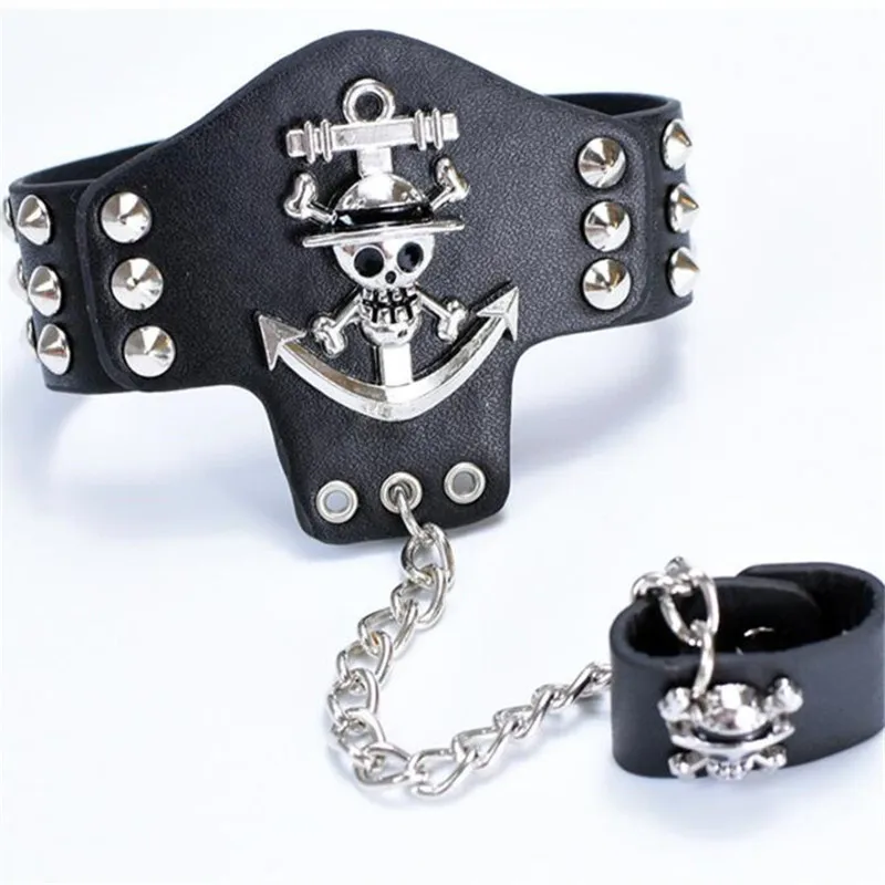 

10pcs/lot Anime One Piece Luffy's Ship Flag Straw Hat Skeleton Rope Punk Skull Bracelet Cosplay Bangle pulsera hombre Men