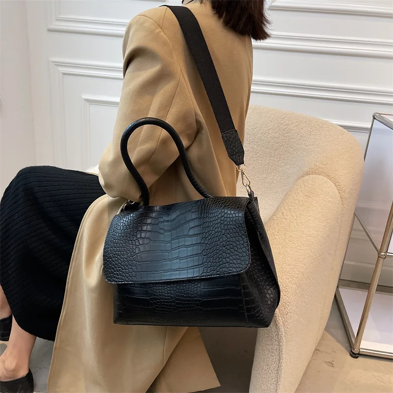 Luxury Crocodile Pattern Women’s Shoulder Messenger Tote