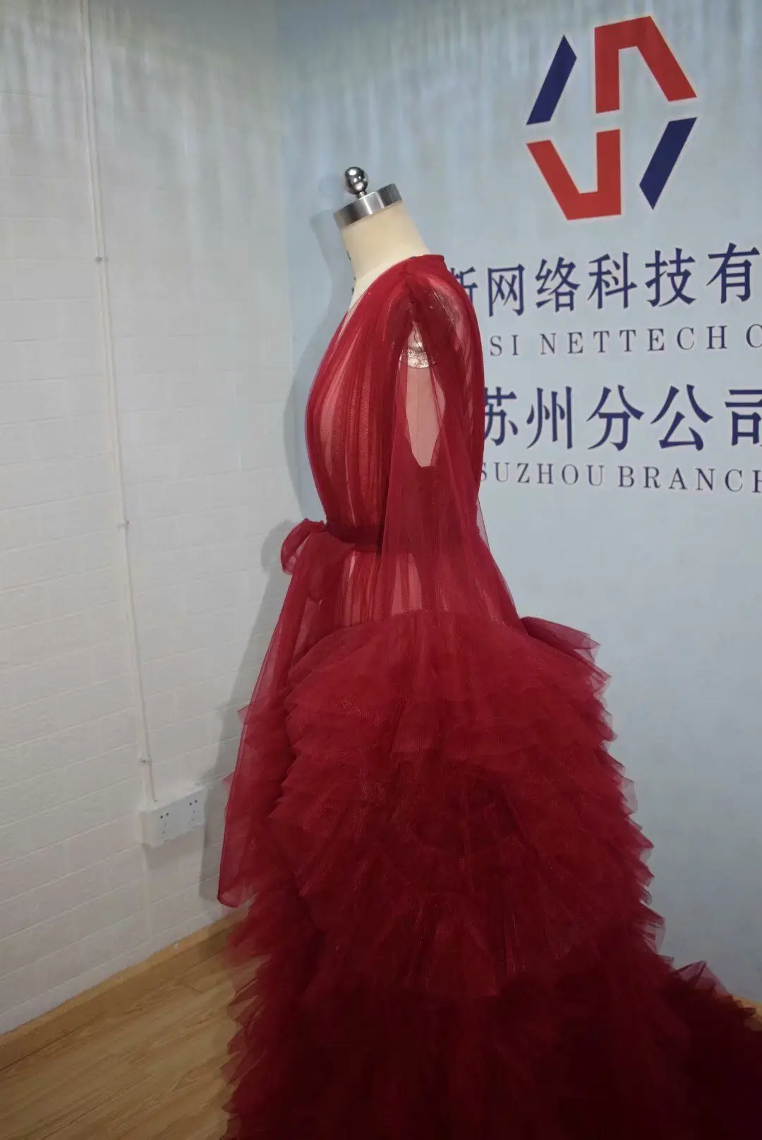 Sexy Bridal Gowns Silk Long Bathrobe Women Lingerie Nightgown Pajamas Sleepwear Women's Luxury Gowns Housecoat Nightwear