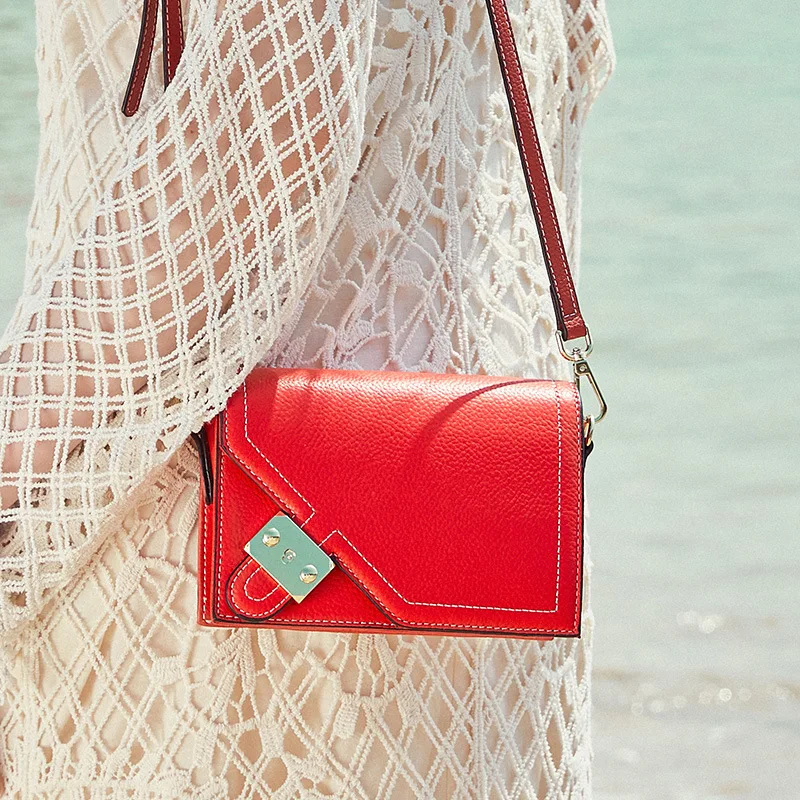 11142435220_610693992