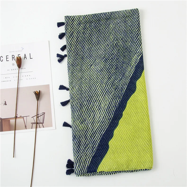 Женский шелковый шарф в этническом стиле пляжный из хлопка и льна с разноцветным