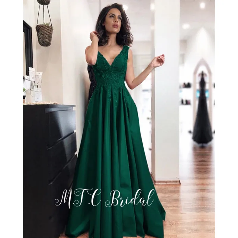 

Elegant Green Long Arabic Evening Dress 2019 High Quality Lace Appliques V Neck A Line Formal Occasion Satin Dresses Cheap