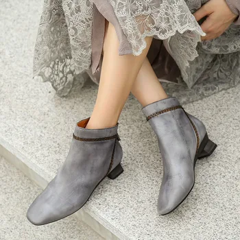 

Boots in the Fall of 2020 New Fashion Elegant Dr. Martens Boots Female Convenient Women's Zipper Boots Huizumei nv duan xue