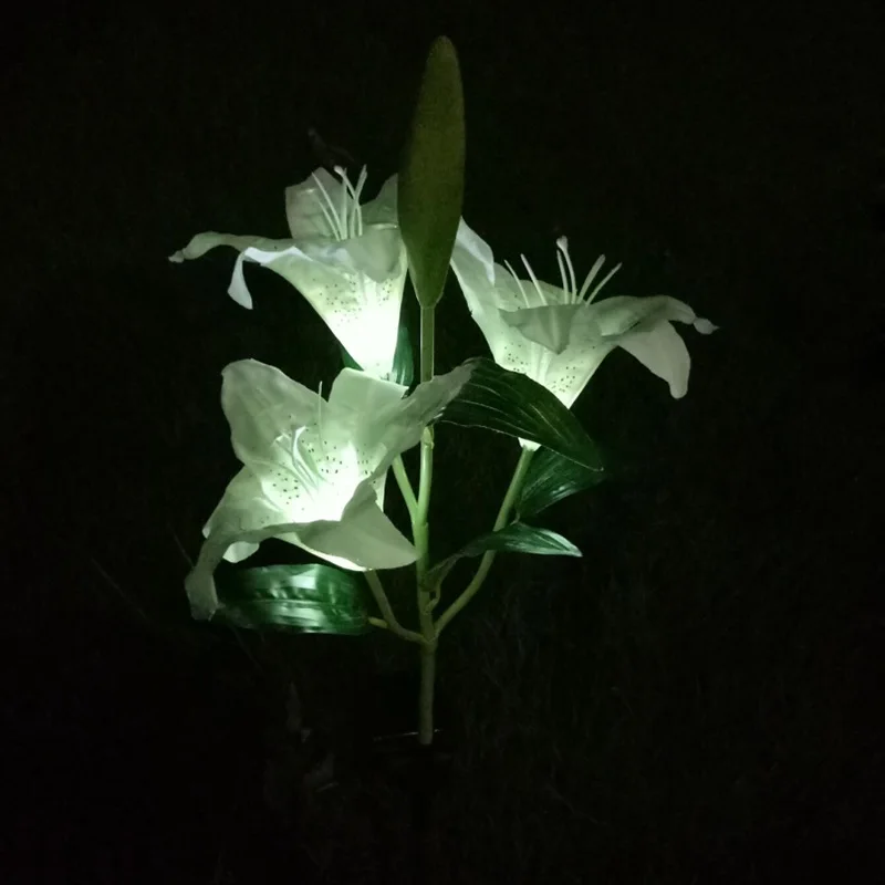Günstig Solar Power 3 LEDs Lily Gefälschte Blume Garten Stake Landschaft Lampe Balkon Im Freien rasen Yard Party Decor Lichter LB88