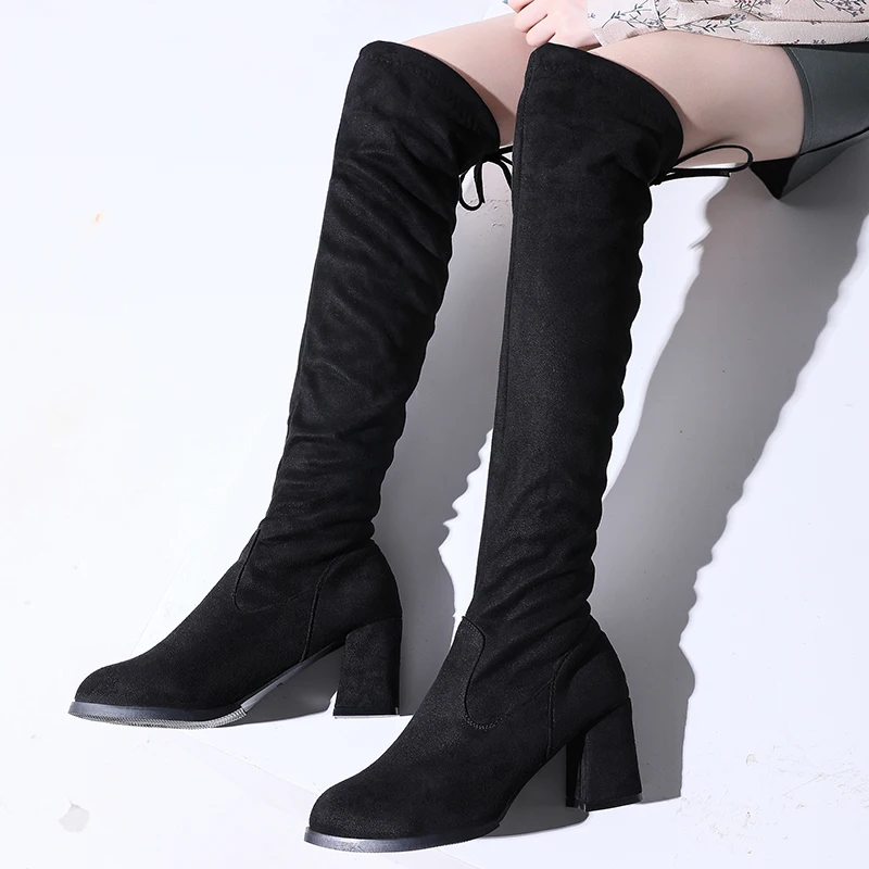 Новая пикантная высокая обувь до бедра сапоги на высоком каблуке женские зимние сапоги выше колена на платформе, утепленная мехом и из черной ткани под замшу сапоги с высоким голенищем, женская обувь